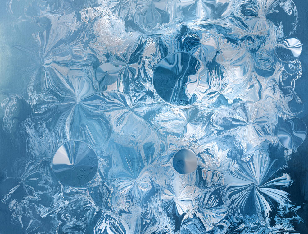 Frozen Echoes